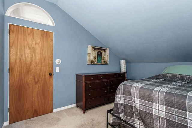 1301 Gartland Avenue, Janesville, WI 53548