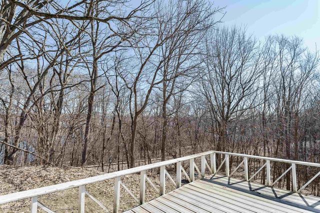 1301 Gartland Avenue, Janesville, WI 53548