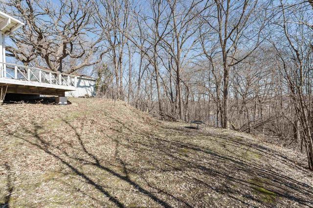 1301 Gartland Avenue, Janesville, WI 53548