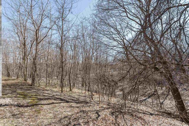 1301 Gartland Avenue, Janesville, WI 53548