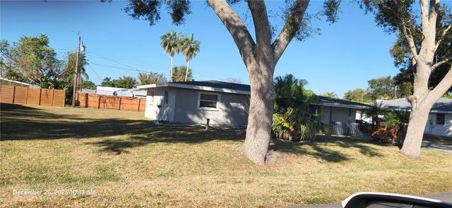 524 SARABAY ROAD, Osprey, FL 34229