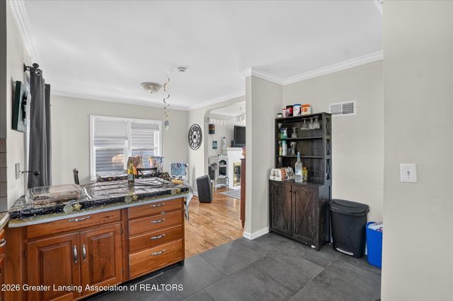 208 Milford Street, East Lansing, MI 48823