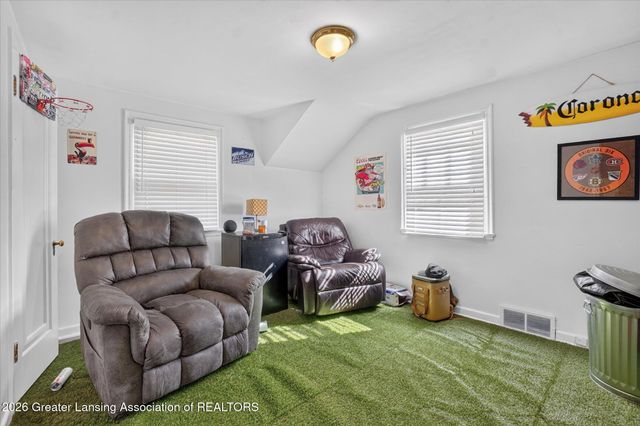 208 Milford Street, East Lansing, MI 48823