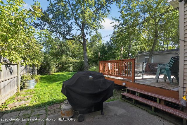 208 Milford Street, East Lansing, MI 48823