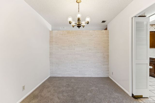 3619 mapleton, San Antonio, TX 78230