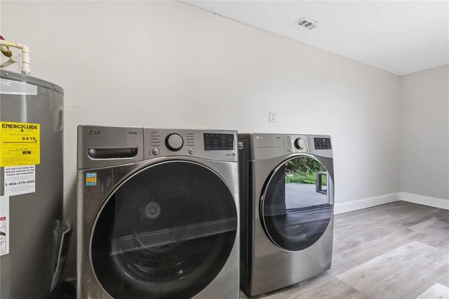 7012 40TH AVENUE N, St Petersburg, FL 33709