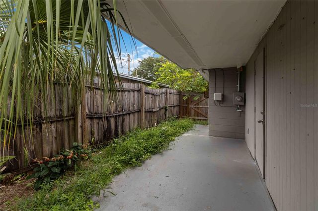 7012 40TH AVENUE N, St Petersburg, FL 33709