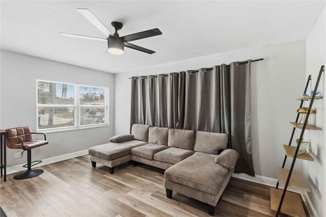 7012 40TH AVENUE N, St Petersburg, FL 33709