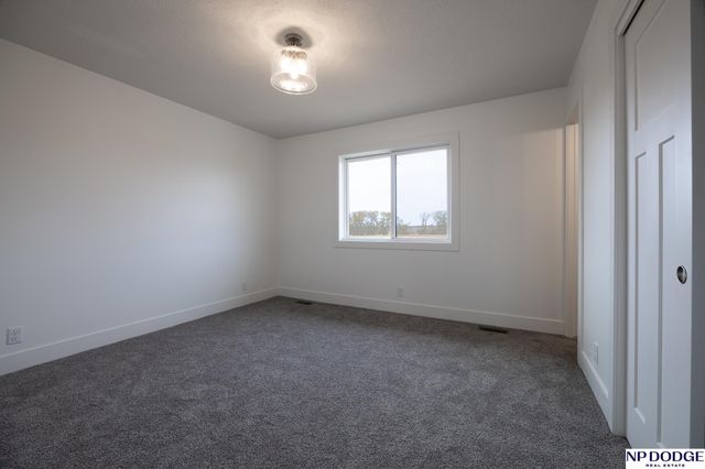 2524 NW 58th Street, Lincoln, NE 68524