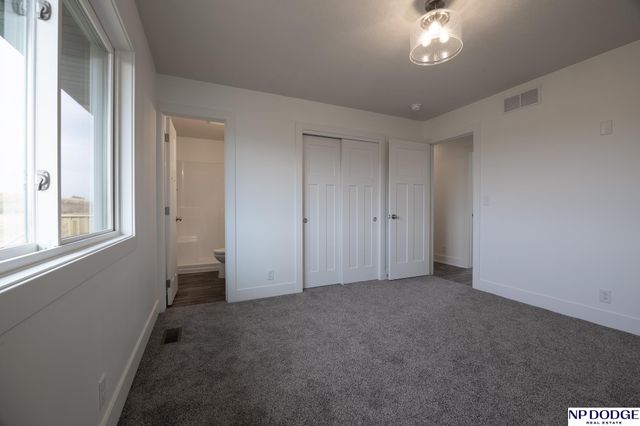 2524 NW 58th Street, Lincoln, NE 68524