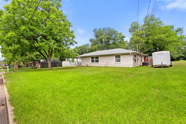 245 Parkins Street, Sulphur Springs, TX 75482