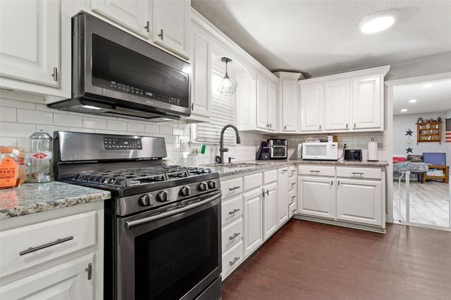 245 Parkins Street, Sulphur Springs, TX 75482