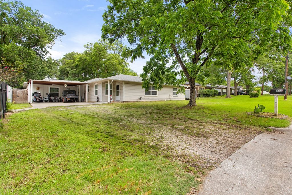245 Parkins Street, Sulphur Springs, TX 75482