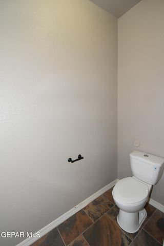 300 Saltford Place, El Paso, TX 79928