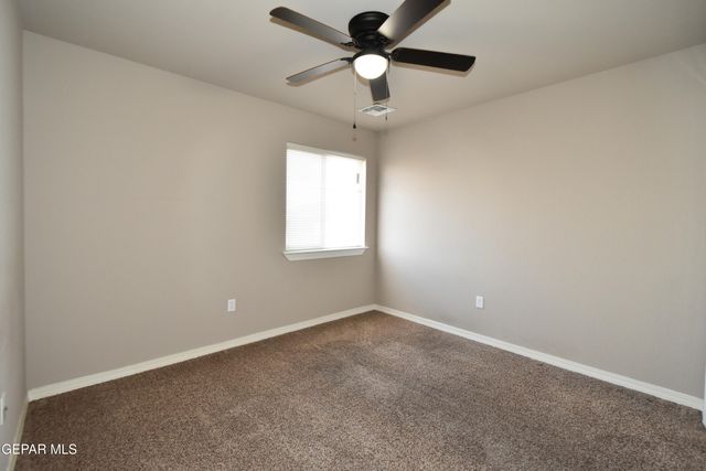 300 Saltford Place, El Paso, TX 79928