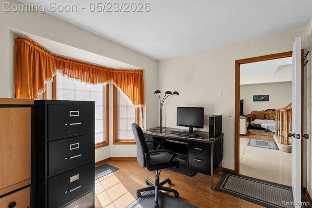 19767 Liverpool Avenue, Livonia, MI 48152