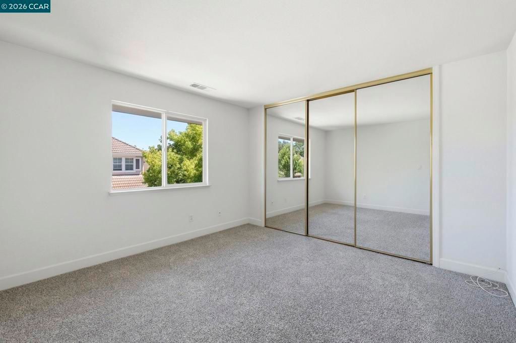 Image 24 of property listing at 183 Lasata Ct, Danville, CA 94526