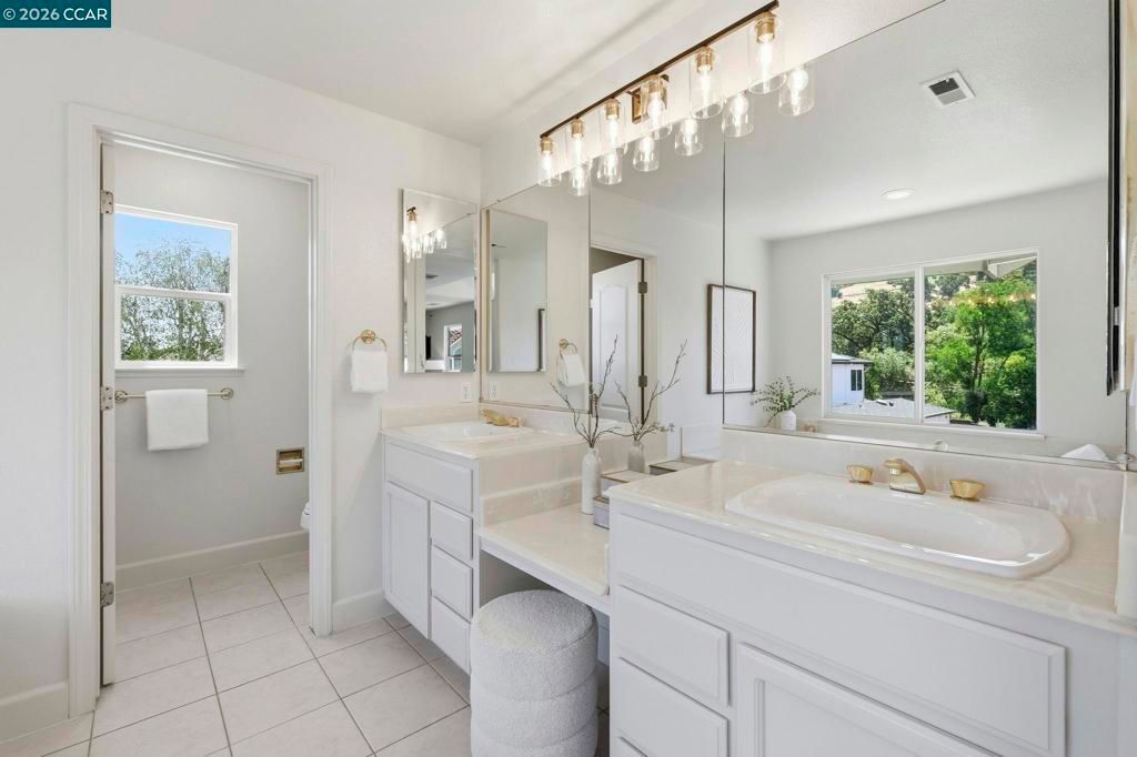 Image 26 of property listing at 183 Lasata Ct, Danville, CA 94526