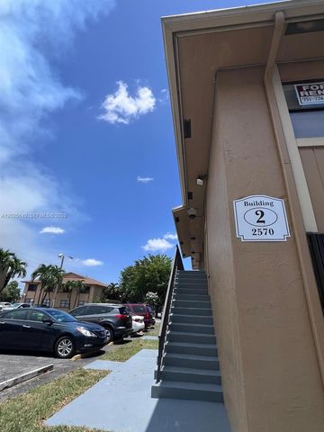 2570 W 67th Pl 21-2, Hialeah, FL 33016