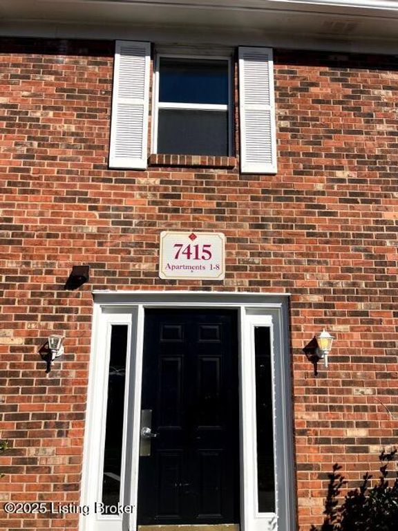 7415 Judy Ave, Louisville, KY 40214