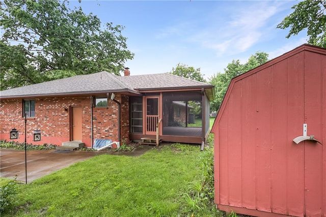 304 S Delaware Street, Archie, MO 64725