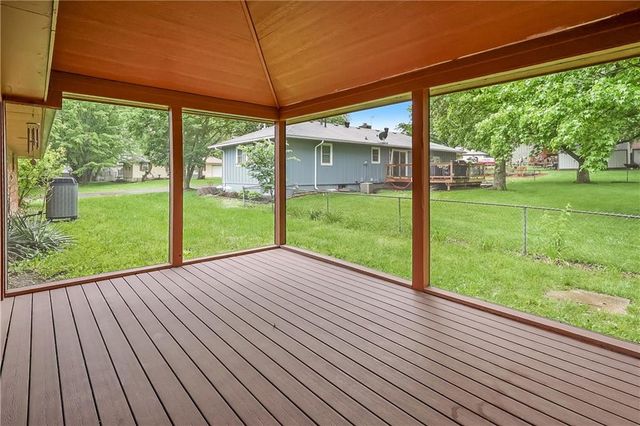 304 S Delaware Street, Archie, MO 64725