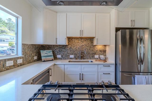 1287 Alicante Drive, Pacifica, CA 94044