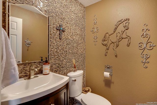 15090 State Highway 46, Spring Branch, TX 78070