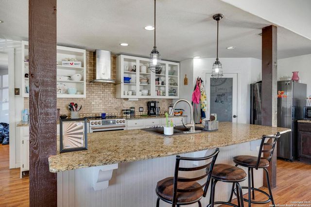 15090 State Highway 46, Spring Branch, TX 78070