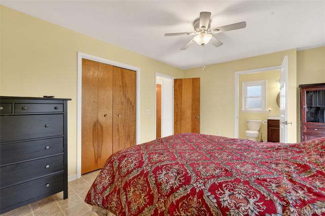 10960 Heather Lane, Hamburg Township, MI 48189