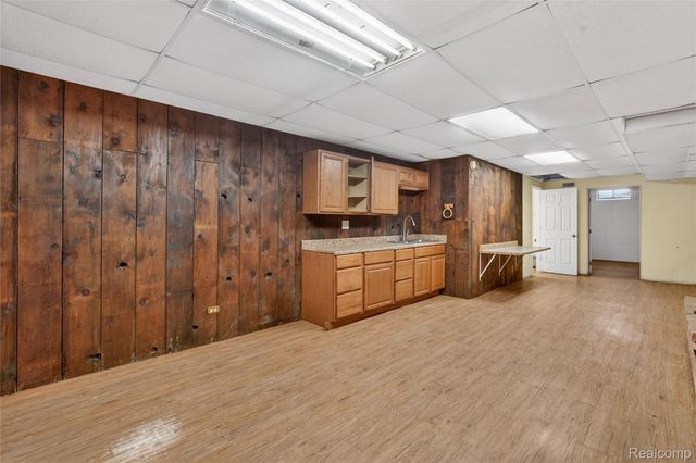 10960 Heather Lane, Hamburg Township, MI 48189