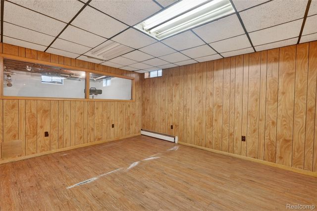 10960 Heather Lane, Hamburg Township, MI 48189