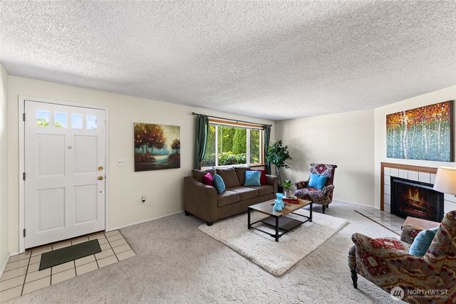1514 52nd Street NE, Tacoma, WA 98422