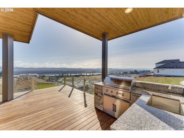 29110 Ne Hancock Rd, Camas, WA 98607