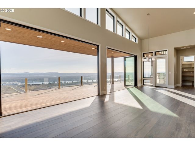 29110 Ne Hancock Rd, Camas, WA 98607