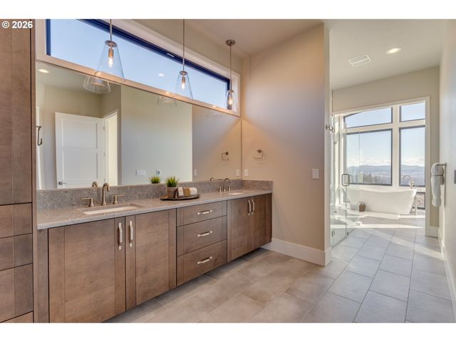 29110 Ne Hancock Rd, Camas, WA 98607