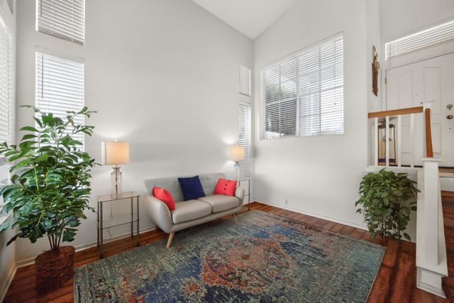 8441 Anthemis Ct, Elk Grove, CA 95624