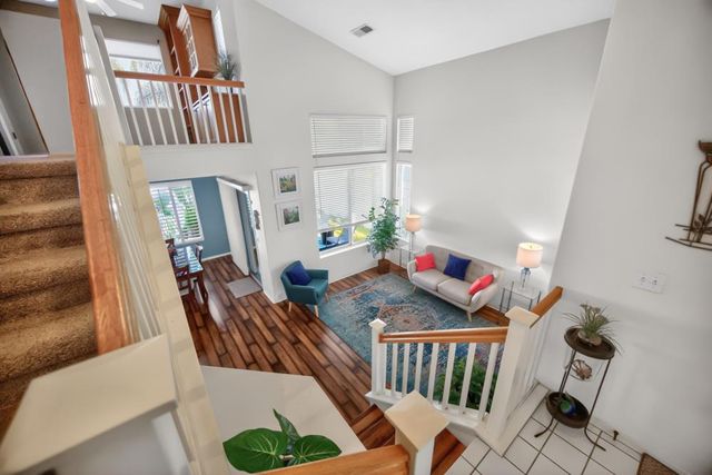 8441 Anthemis Ct, Elk Grove, CA 95624