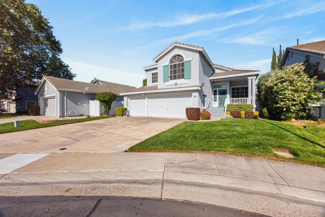 8441 Anthemis Ct, Elk Grove, CA 95624