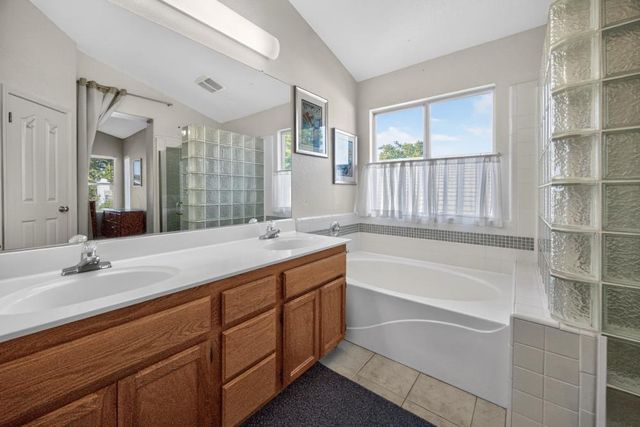 8441 Anthemis Ct, Elk Grove, CA 95624