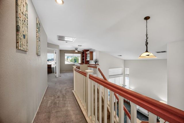 8441 Anthemis Ct, Elk Grove, CA 95624