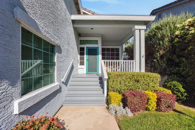 8441 Anthemis Ct, Elk Grove, CA 95624