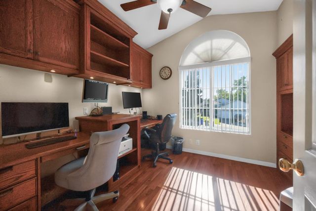 8441 Anthemis Ct, Elk Grove, CA 95624