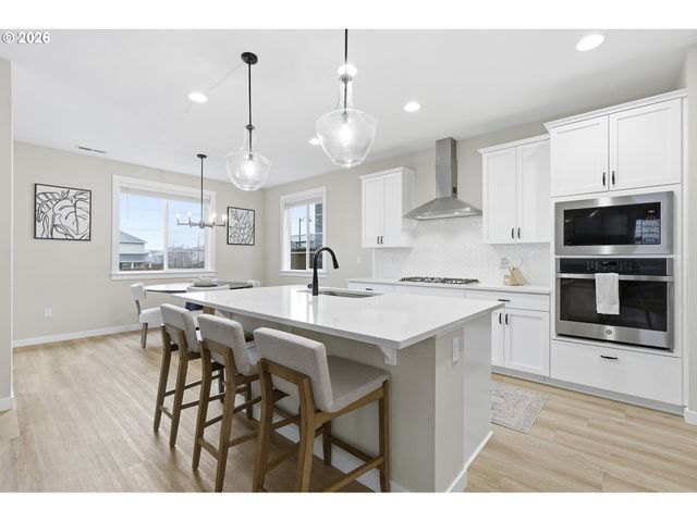 6724 Sw LUPINE Way, Wilsonville, OR 97070