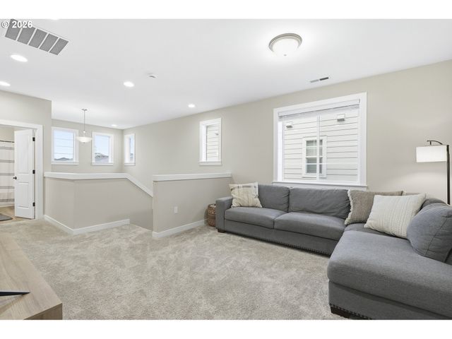 6724 Sw LUPINE Way, Wilsonville, OR 97070