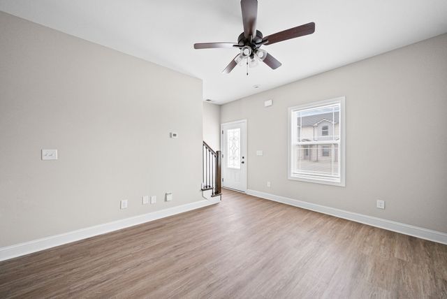 1201 Fort Campbell Blvd 3 B, Clarksville, TN 37042