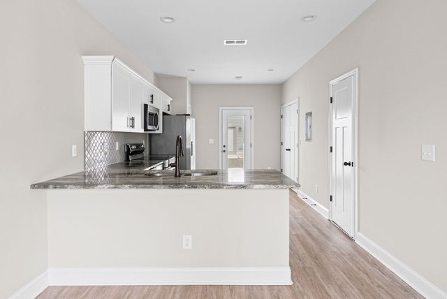 1201 Fort Campbell Blvd 3 B, Clarksville, TN 37042