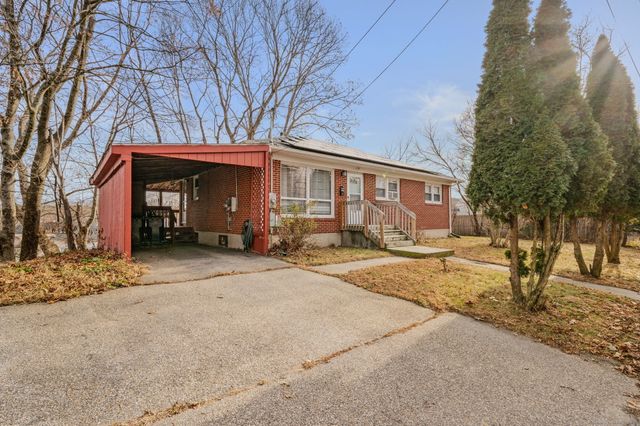 15 Chapman Street, Windham, CT 06226