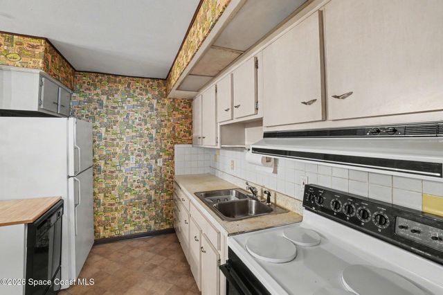 2169 Laden Road, Melbourne, FL 32935