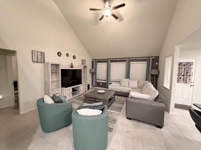 2806 Bretton Woods Drive, Conroe, TX 77301